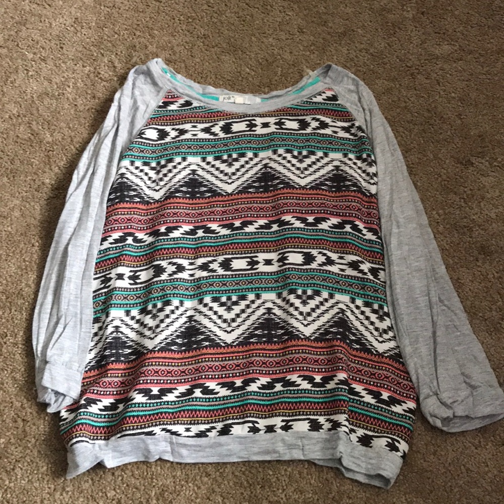 3/4 sleeve shirt